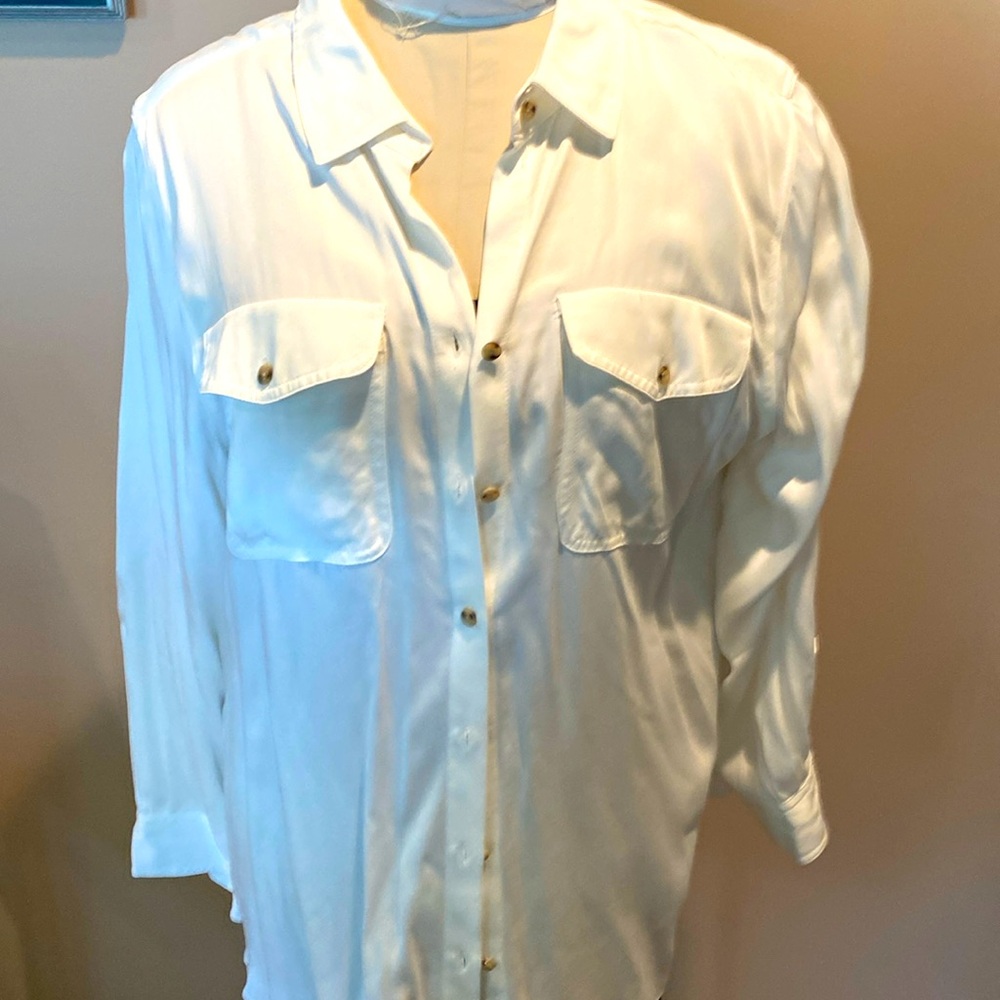 Chicos 3 silk cream blouse